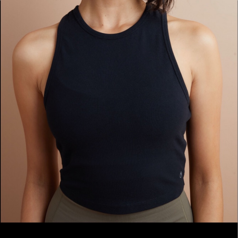 Savvi Ramsey Crop